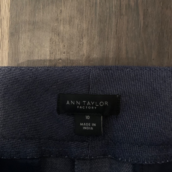 Ann Taylor factory blue grey ankle‎ trousers. Worn about 3x - Picture 2 of 4